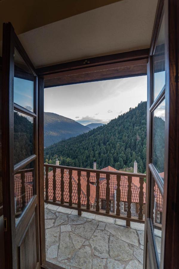 Maisonette Korfes-Κορφές-Μ Δύο Αυτόνομοι Όρoφοι Της Βίλας Κορφές Για Οικογένειες Και Μικρές Παρέες كاربينيسي المظهر الخارجي الصورة