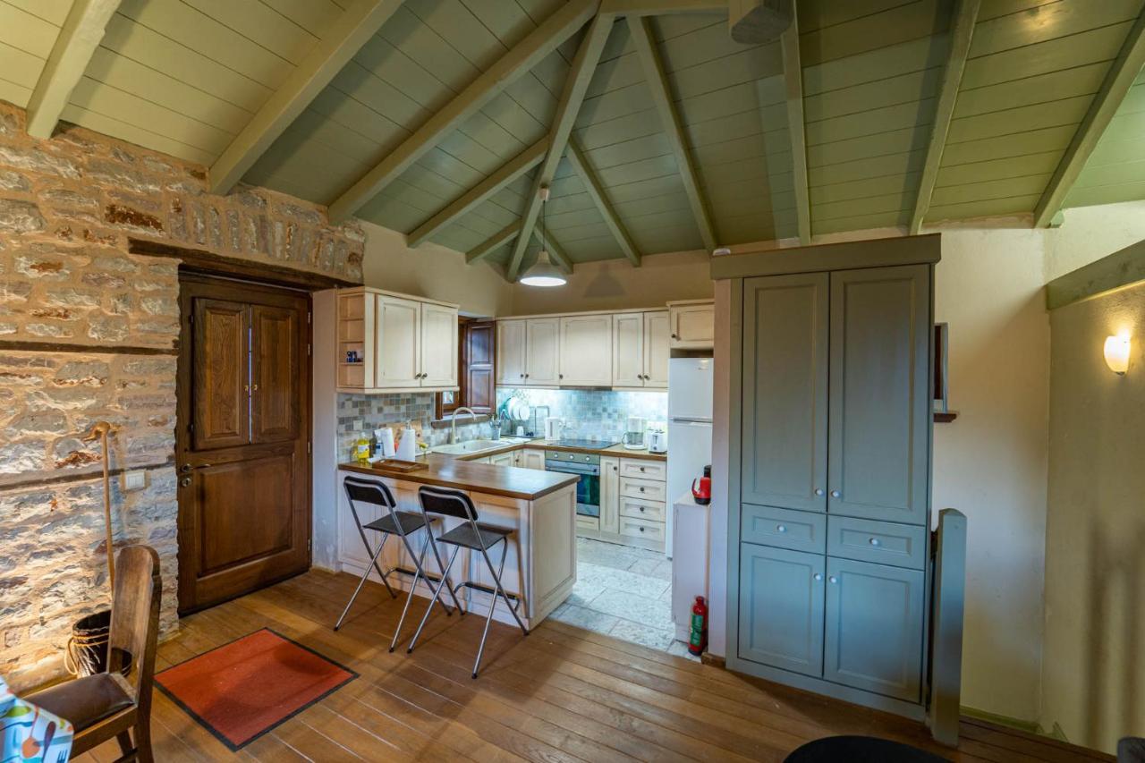 Maisonette Korfes-Κορφές-Μ Δύο Αυτόνομοι Όρoφοι Της Βίλας Κορφές Για Οικογένειες Και Μικρές Παρέες كاربينيسي المظهر الخارجي الصورة