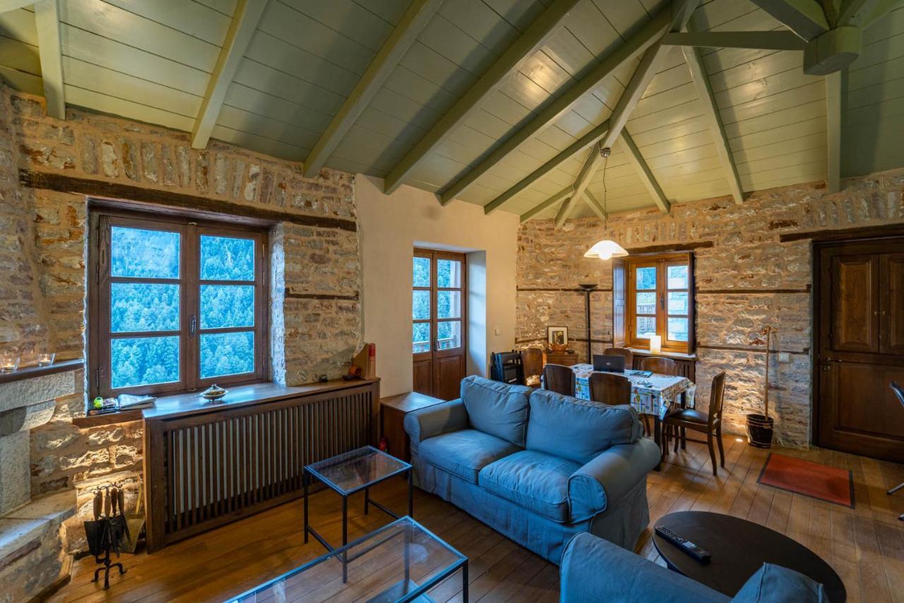 Maisonette Korfes-Κορφές-Μ Δύο Αυτόνομοι Όρoφοι Της Βίλας Κορφές Για Οικογένειες Και Μικρές Παρέες كاربينيسي المظهر الخارجي الصورة