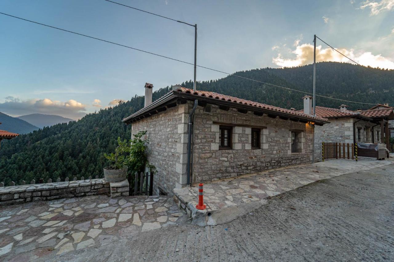 Maisonette Korfes-Κορφές-Μ Δύο Αυτόνομοι Όρoφοι Της Βίλας Κορφές Για Οικογένειες Και Μικρές Παρέες كاربينيسي المظهر الخارجي الصورة